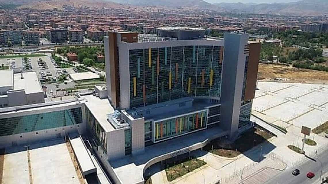 malatya doğum hastanesi cephe kaplama